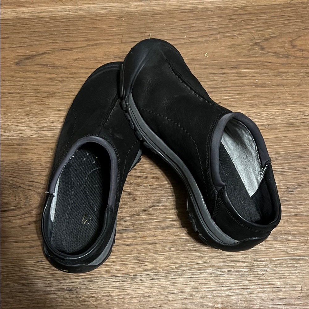 Women’s Keen Black Slip-On Shoes Mules